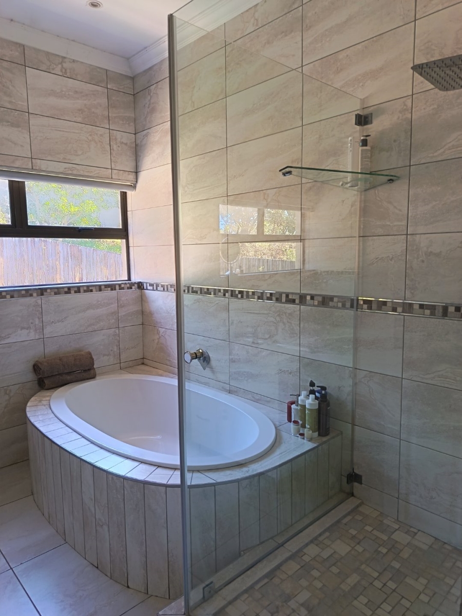 4 Bedroom Property for Sale in Knysna Heights Western Cape